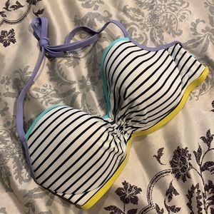 Victoria’s Secret bikini top